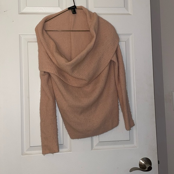 Off the shoulder, light pink sweater - Picture 1 of 2